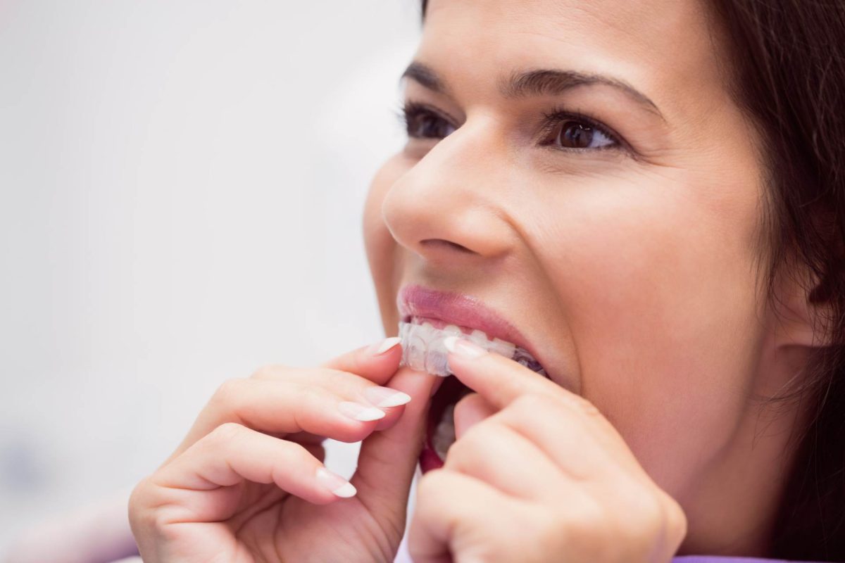 A-Straighter-Smile-Healthier-Mouth-How-Invisalign-Can-Help-1200x800.jpg